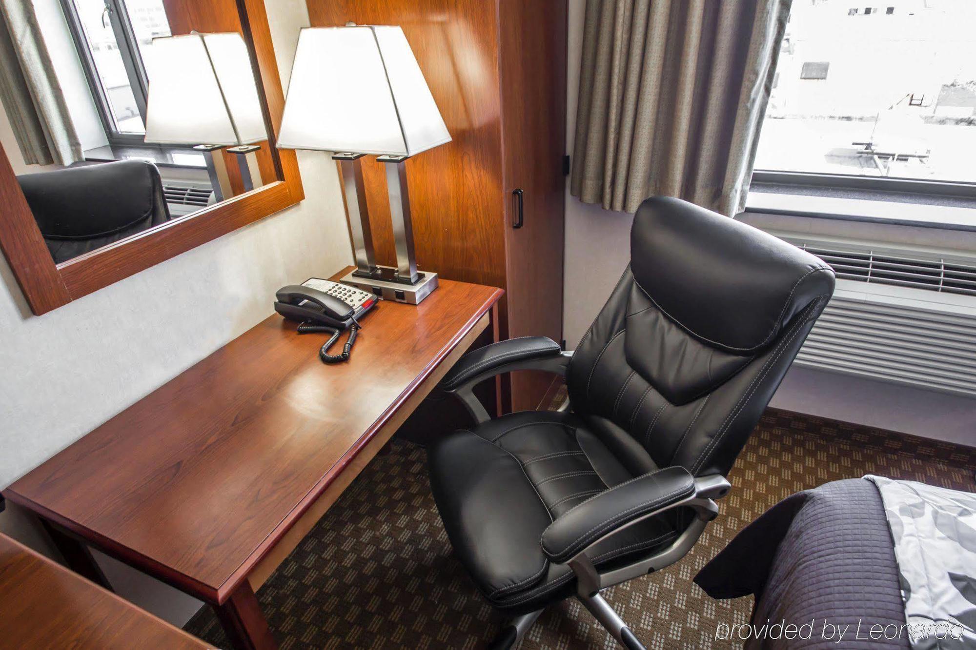 Sleep Inn Brooklyn Нью-Йорк Экстерьер фото